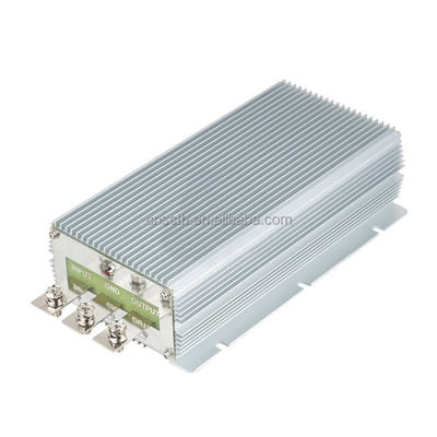 Modulo di regolazione della tensione portatile da 24 V a 12 V a corrente continua 100 A Leggere